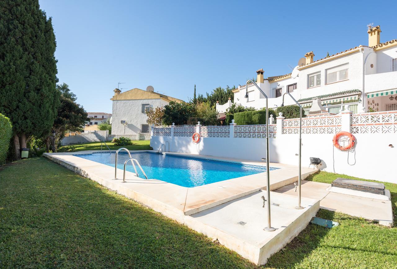Malagasuite Bungalow Pool Benalmadena Bagian luar foto